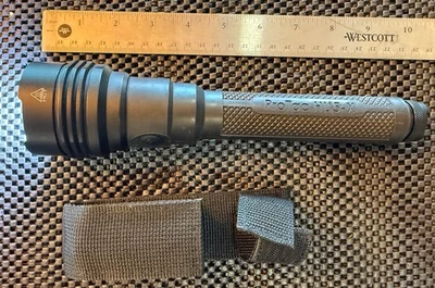 Linterna Streamlight ProTac HL 5-X con funda de nailon - Excelente estado Foto 1 de 4