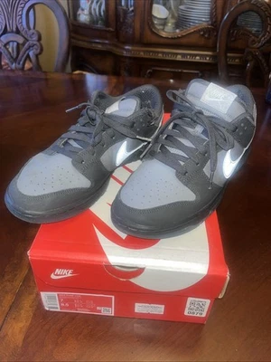 Nike Dunk Low Men’s Size 7 - image 1 of 4