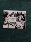 Sa57 Ephemera Ww2 Picture British housewives reading a last appeal 1940