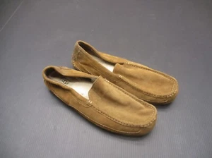 UGG Size 13 Mens Beige Suede Lightweight Breathable Casual Slip-On Loafers SH-6 - Picture 1 of 8