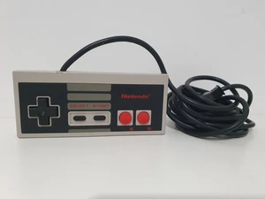 Nintendo NES Offizieller Gamepad Controller - Bild 1 von 3