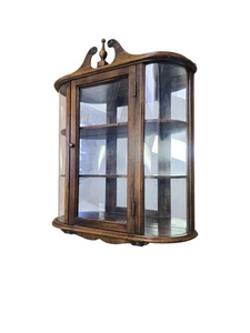Vintage kleine Butler geschwungene Glas Curio Vitrine Spiegel Wandregal Schrank  - Bild 1 von 22