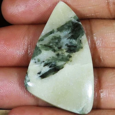 56.35 Karat 100% Natürliches Grün Turmalin Quarz Cabochon 26x44x5 MM Edelstein - Bild 1 von 4