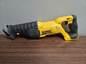 DeWALT DCS380 20V Cordless Variable Speed Reciprocating Saw Tool Only - Picture 1 of 12