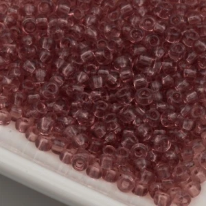 Toho Seed Beads 8/0 Light Amethyst Transparent 15g #6 10642111 - Picture 1 of 1