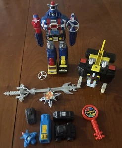 Vintage Voltron Figure And Parts Lot Diecast Dairugger Rubber LJN Black Lion Key - Picture 1 of 22
