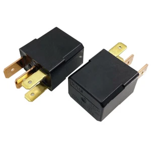 Relé NAIS CM1aF-R-12V ACM33221 30A 4 pines Panasonic CM1a-R-12VDC ACM33221 4 pines - Imagen 1 de 1