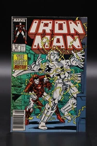 Quiosco Iron Man (1968) #221 David Michelinie Bob Layton firmado sin certificado de autenticidad buen estado/en muy buen estado - Imagen 1 de 4
