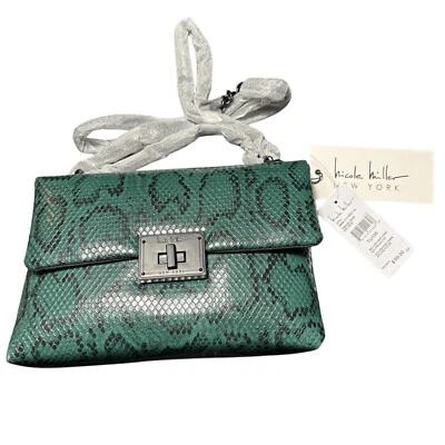 Bolsa tiracolo Nicole Miller estampa de réptil verde preta alça corrente nova com etiquetas $60 - Imagem 1 de 4