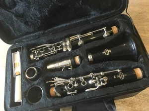 BUFFET B12 CLARINET FULLY OVERHAULED NEW PADS CORKS ETC - Picture 1 of 8