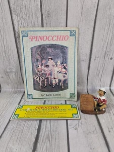 Pinocchio by Carlo Collodi (Adapted by Lynne Calman Merrimack) w/ Rare Figurine - Imagen 1 de 17