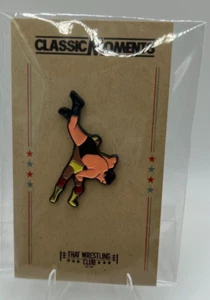 WrestleMania III Classic Moments Enamel Pin – Hulk Hogan Slams Andre the Giant - Picture 1 of 1
