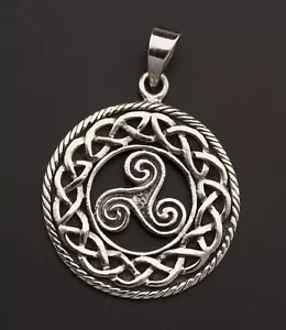 Colgante Triskell Breton Celta Triskel De Plata Maciza 925 - 7 Gr. - Imagen 1 de 2