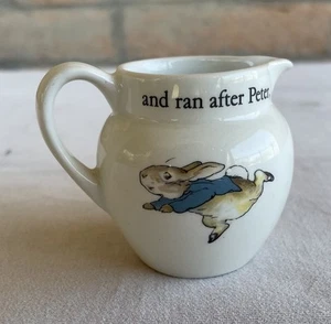 Vintage Wedgwood England Beatrix Potter Peter Rabbit Small Creamer Pitcher 2.5” - Picture 1 of 4