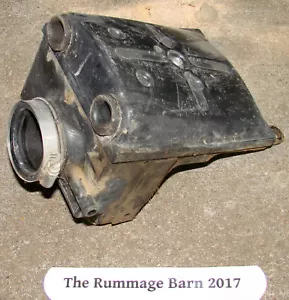 AIRBOX ------ 1998 KAWASAKI NINJA ZX750P ZX750 Zx7R - Picture 1 of 2