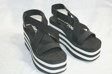 rocket dog cosmic aggressive wedge sneaker