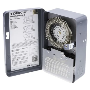 Tork 8009A, Interrupteur horaire mécanique cycle service 24 heures 20A 120/208-277V - Neuf - Photo 1/3
