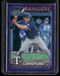 Actualización Topps 2024 - Wyatt Langford - #US151 lámina púrpura /799 - Texas Rangers - Imagen 1 de 2