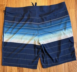 Men's Blue Striped Board Shorts 10" Inseam Size 50 Big & Tall Goodfellow & Co - Picture 1 of 8