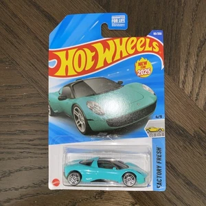 New Hot Wheels 2025 Case N Factory Fresh 4/5 Gordon Murray Automotive T.33 - Picture 1 of 5