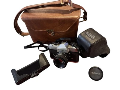 Фотоаппарат Black Body Yashica TL Electro X 35 мм с аксессуарами (рабочий) - Изображение 1 из 4