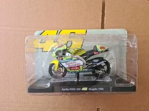 PANINI ROSSI COLLECTION - APRILLA RSW 250 MUGELLO 1999 - 1/18 scale model New - Picture 1 of 12