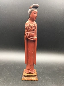 ANTIQUE CHINESE CARVED AMBER BAKELITE GUANYIN GWANYIN KWANYIN STATUE FIGURE - Picture 1 of 6