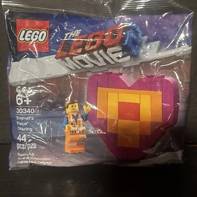 Lego  The Lego Movie 2 Emmet’s Piece Offering 44 Pcs Sealed 30340 Poly Bag AFOL - Image 1 of 3