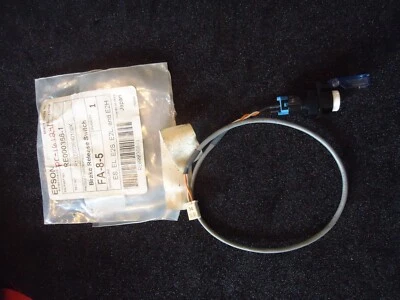  New Epson(Epson Robots) RE000366-1 Brake Release Switch FA-8-5 # R13Z702640100K - Image 1 of 4