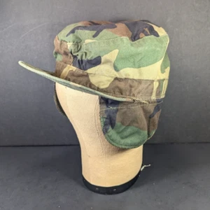 US Army Mütze Cap Herren 7 1/8 MED Woodland Camo Combat BDU DLA100-93-D-0407 Earflap - Bild 1 von 11