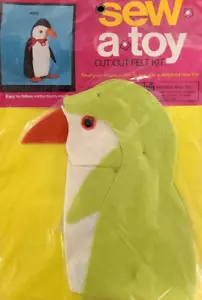 Vtg Phantasia Sew a Toy Stuffed Penguin Toy Cut Out Felt Kit #6995 - Picture 1 of 5