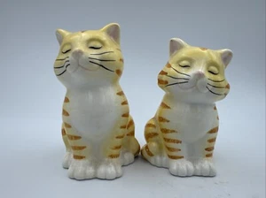 Cat Salt And Pepper Shakers Ceramic Vtg - Picture 1 of 6