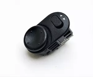 Genuine Suzuki Ignis Wagon R Mirror Glass Adjustment Control Switch 37950-83E20 - Picture 1 of 4