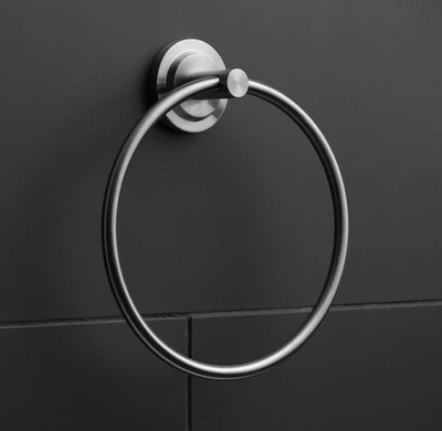 Anillo de toalla Spritz de herrajes de restauración - acero inoxidable pulido Foto 1 de 4