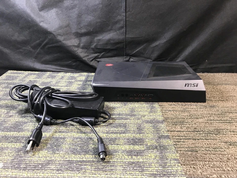 MSI H310 Trident 3 MS-B920 i7-8700U 3.2GHz  8GB RAM 1TB W/ AC ADAPTER - Image 1 of 4