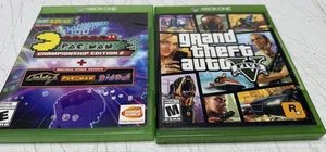Lote de 2 XBOX ONE - Grand Theft Auto V GTA5 y PAC-MAN Championship Edition 2 - Imagen 1 de 1