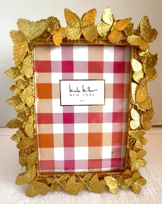 Marco de fotos Nicole Miller mariposa 5 x 7 vertical horizontal resina dorada regalo Foto 1 de 4