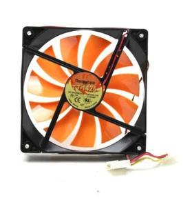 Thermaltake TT-1425 A1425L12S 140 x 25 mm DC 12 V 0,34 A 2400 U/min 98 CFM - Bild 1 von 1