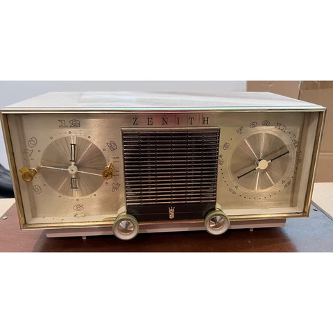Vintage Beige Mid Century Retro Zenith Clock Radio Cover