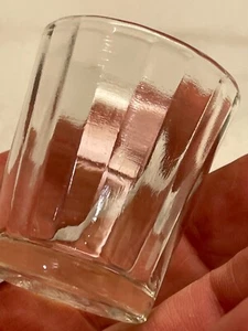 2 PANELES DE VIDRIO DE CHUPITO DE WHISKY TRANSPARENTE DE LA DÉCADA DE 1890 ALREDEDOR DE LA SUPERFICIE INTERIOR - Imagen 1 de 14