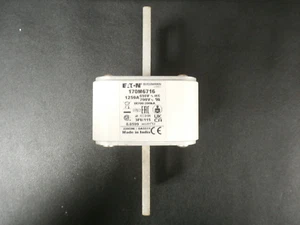 Eaton Bussman Series 170M6716 Typower Zilox 690V 3FU/115 AR UC Fuse #CR T25 - Picture 1 of 4