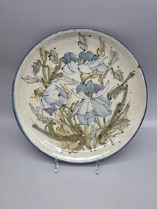 Plato/cargador grande de pared de cerámica Colin Kellam Studio con diseño floral. - Imagen 1 de 10