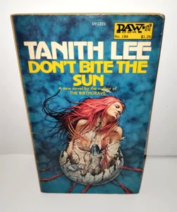 Don't Bite The Sun by Tanith Lee 1976 Vintage Sci-Fi Paperback - Picture 1 of 16