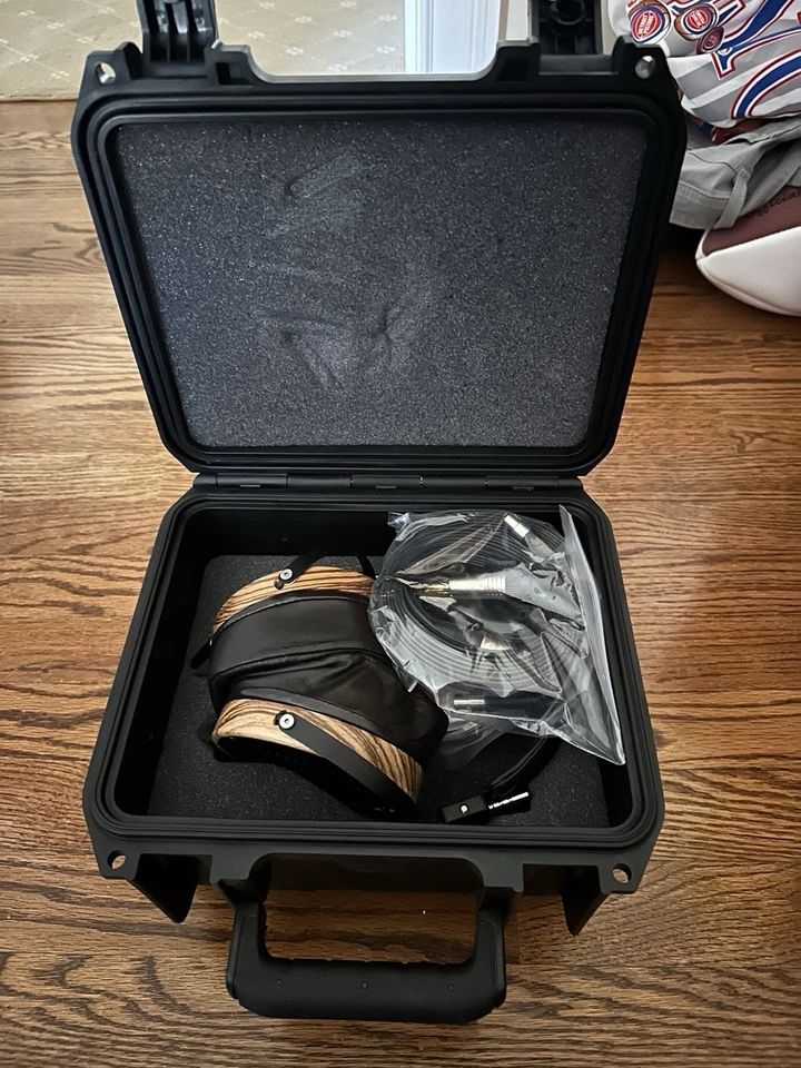 Auriculares Audeze LCD-3 en perfecto estado nunca usados Foto 1 de 4