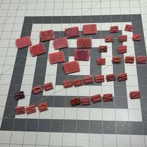 Lote de 38 sellos de goma de colección rosa total varias imágenes letras números símbolos años 80 - Imagen 1 de 19