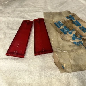 1966 Valiant Sta wgn Taillight Lenses Pair N O S MoPar - Bild 1 von 8