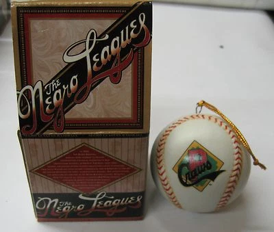 Equipo de béisbol de la Liga Negra Pittsburg Craws adorno de porcelana coleccionable - nuevo en caja Foto 1 de 4