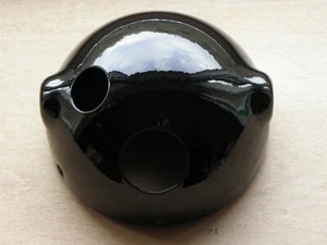 GEBRAUCHTE OE UK MODELL KAWASAKI KE100A METALL SCHEINWERFERSCHALE SCHALE 2K RESPRAY SCHWARZ - Bild 1 von 10