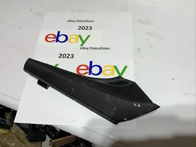 2013-2018 TOYOTA RAV4 FENDER TO COWL HOOD SIDE SEAL 53866-42020 53866-0R030 RH - Image 1 of 4