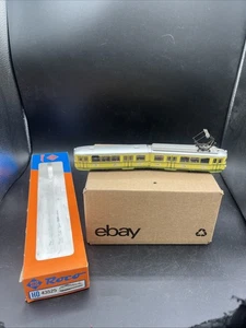 RARE Roco HO Scale DüWag Tram 2 Cars DC Powered  - Picture 1 of 16
